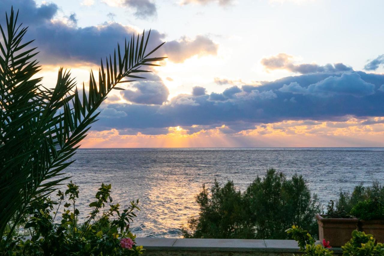 Villa Popillon 1 Myrties Екстериор снимка